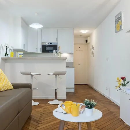 Cosy Malte Apartmán Menton